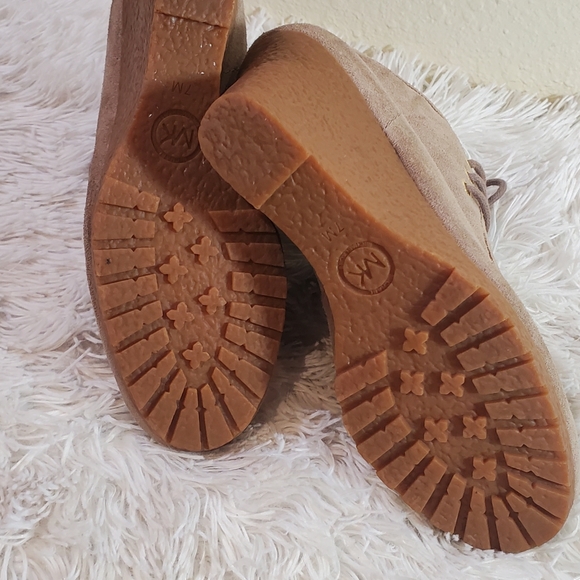 MICHAEL KORS Rory Moccasin Wedges - Picture 11 of 12
